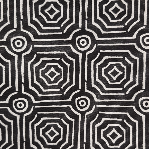 Buckhead Betties Echo Black Zipper Makeup Cosmetic Large & Small Bag Set NWT - Picture 9 of 12